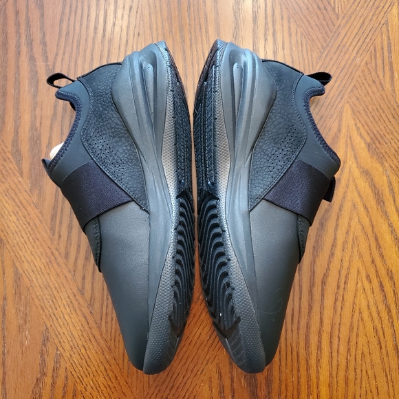 NWOT Clove Solo Sneakers - Picture 11 of 14